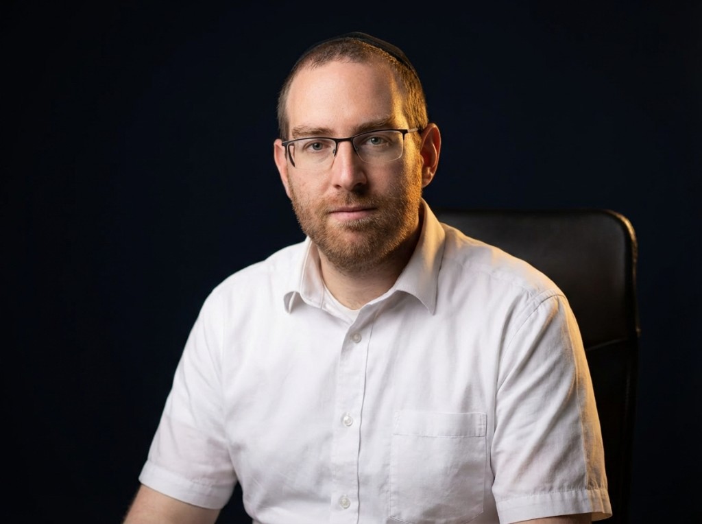 Eli Kampf — Founder of Eli Podcast Productions